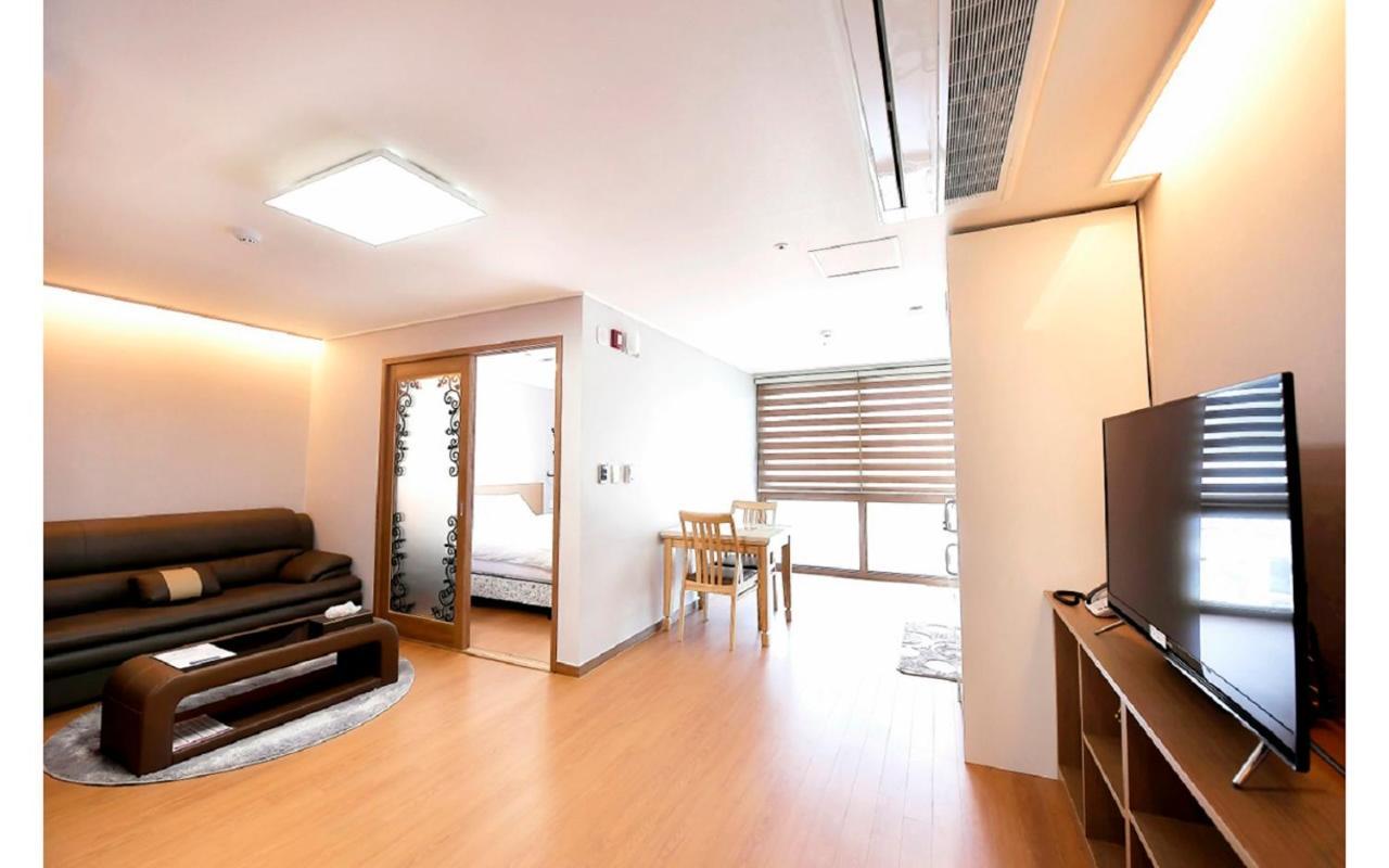 Residence Hotel K Okpo Кодже Екстер'єр фото