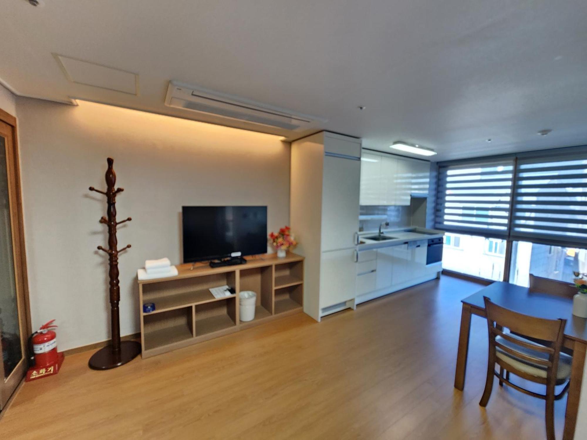 Residence Hotel K Okpo Кодже Екстер'єр фото