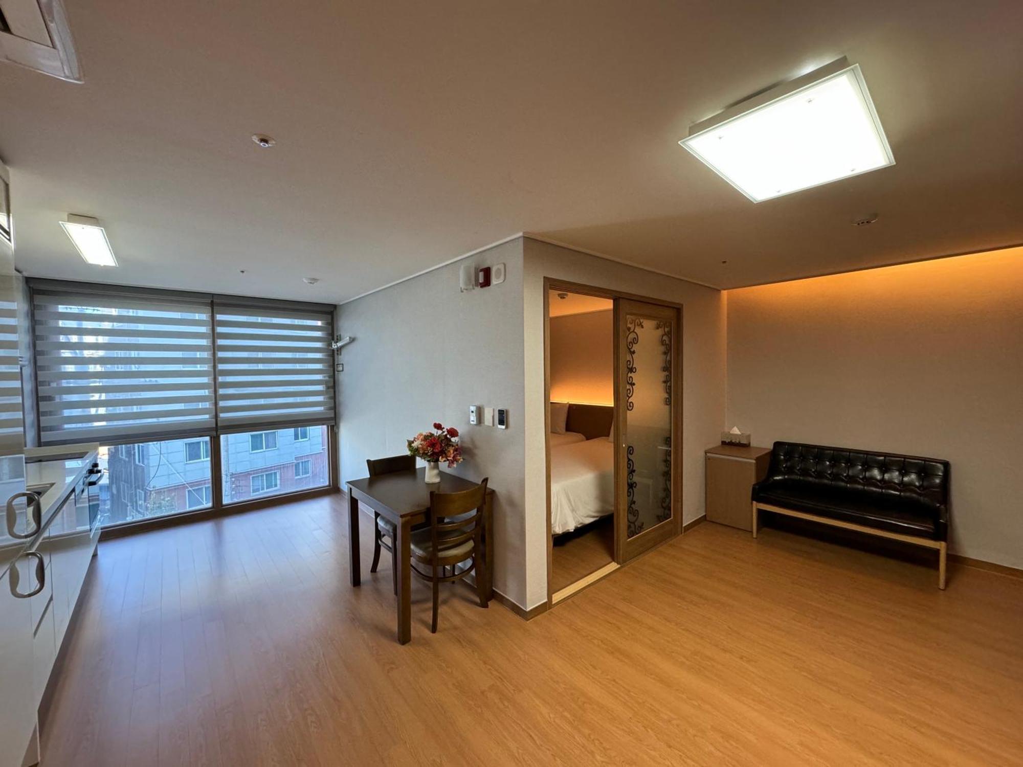 Residence Hotel K Okpo Кодже Екстер'єр фото